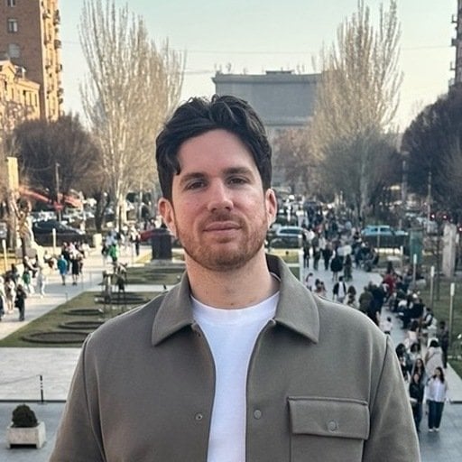 Adam Mateo